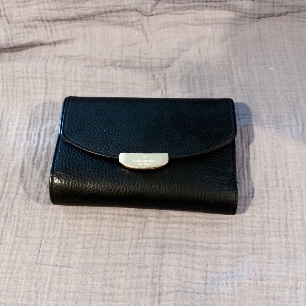 Kate Spade Tri-Fold Pebbled Leather Wallet | Black